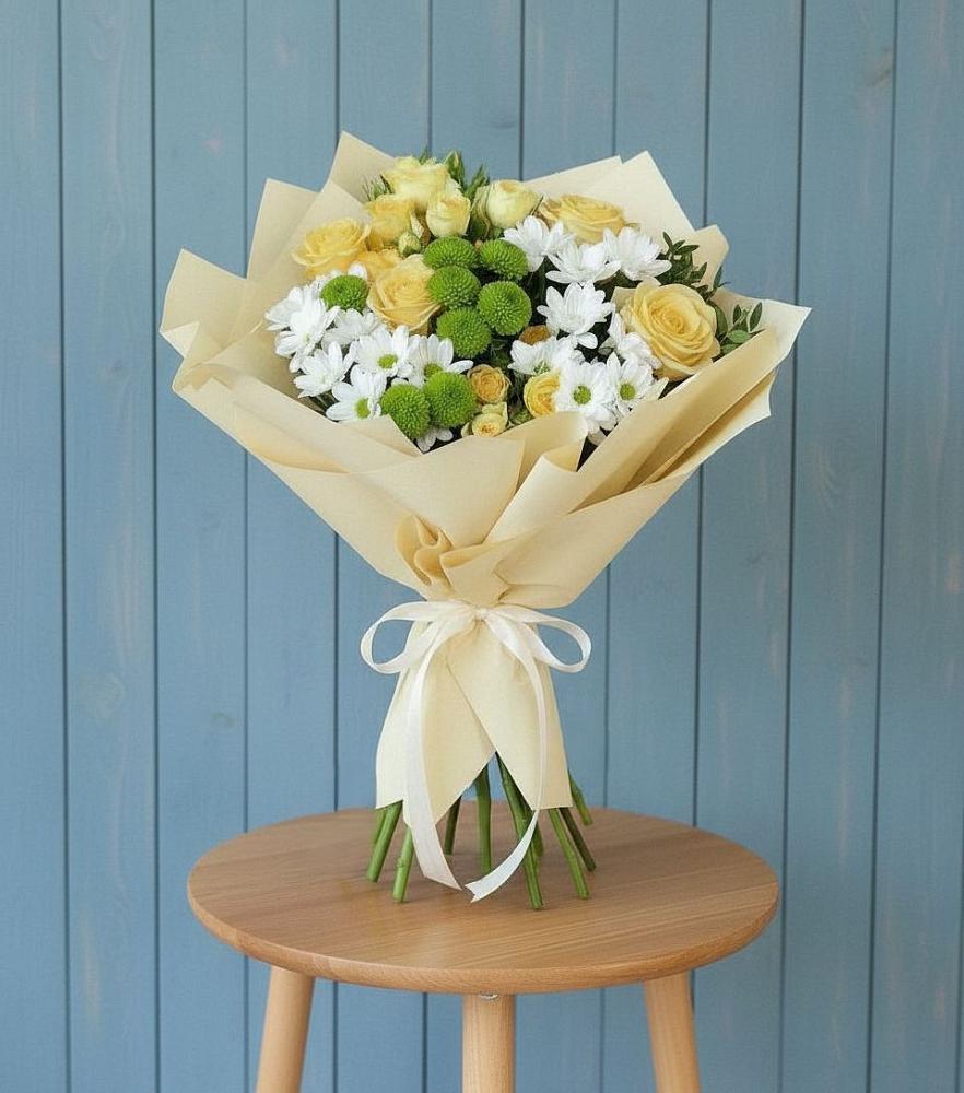 Букет цветов из: Хризантемы и Розы в Первомайском Оренбургская область