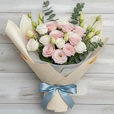 Букет цветов из:  Лизиантусы в Первомайском Оренбургская область