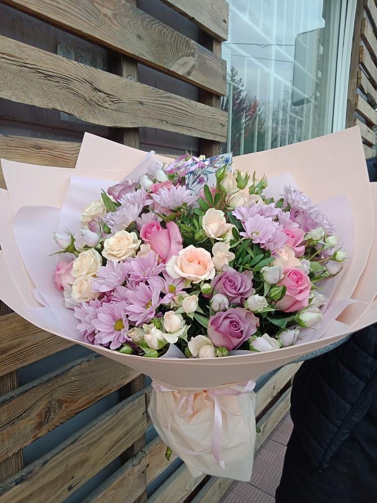 Букет цветов из: Розы и Хризантемы в Первомайском Оренбургская область