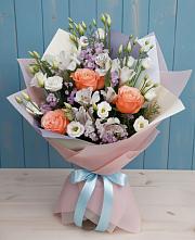 Букет цветов из:  Лизиантусы, Розы, Альстромерии и Гипсофила в Первомайском Оренбургская область