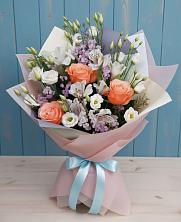 Букет цветов из:  Лизиантусы, Розы, Альстромерии и Гипсофила в Первомайском Оренбургская область