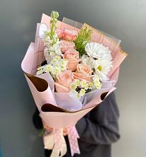 Букет цветов из:  Хризантемы и Розы в Первомайском Оренбургская область