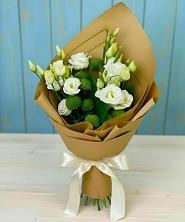 Букет цветов из:  Хризантемы и Лизиантусы в Первомайском Оренбургская область