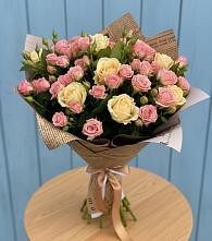 Букет цветов из:  Розы в Первомайском Оренбургская область