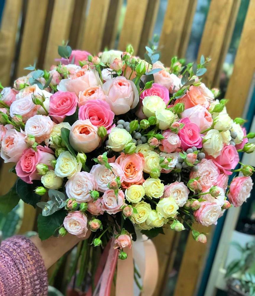 Букет цветов из: Розы в Первомайском Оренбургская область