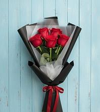 Букет цветов из:  Розы в Первомайском Оренбургская область
