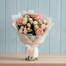 Букет цветов из:  Розы в Первомайском Оренбургская область